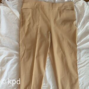 NWT Chico’s So Slimming Basic Slim Ankle Size 2.5 or 14R